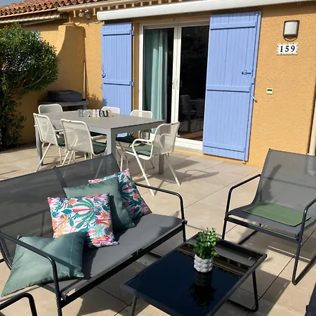 Vakantiehuis Mazet Cosy Climatise Terrasse Privee Et Piscine Le Lavandou