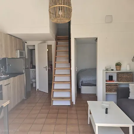 Mazet Cosy Climatise Terrasse Privee Et Piscine Le Lavandou